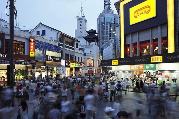 餐廳房租10年上漲5倍，成關(guān)店罪魁禍?zhǔn)?！如何與房東談判不漲租金？|餐飲界