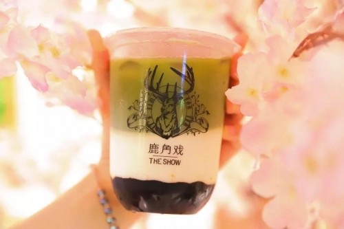 能待上一整天的茶飲店?鹿角戲拿什么“拴”住了顧客|餐飲界