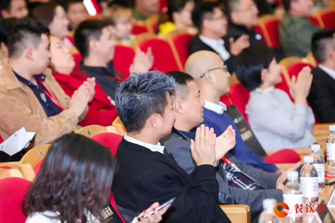 2018餐創(chuàng)新未來（青島站）完美落幕，看行業(yè)大佬都講了哪些干貨？|餐飲界